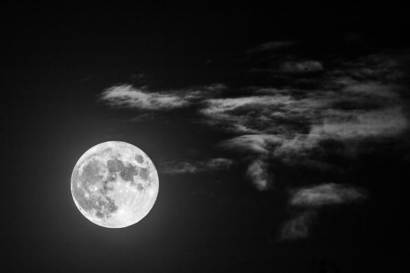 Full Moon w/ Clouds